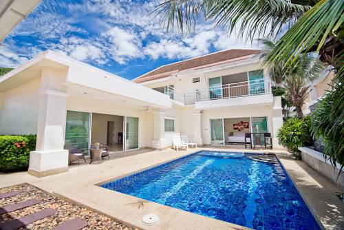 Jomtien Beach Thailand Discount Code Booking.com